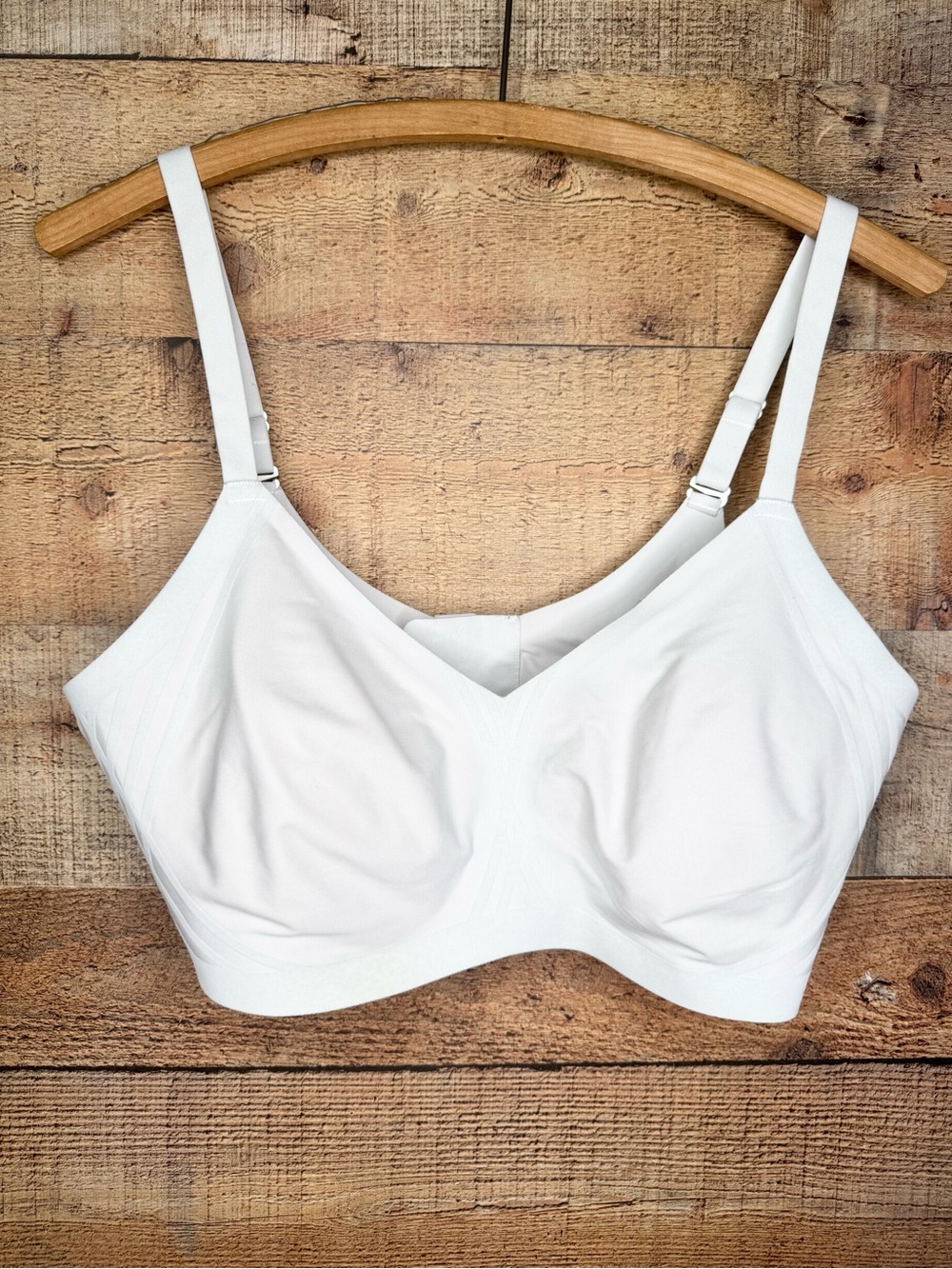 Honeylove Womens Bra 1X 40C/D White Wireless Comfort Adjustable Strap